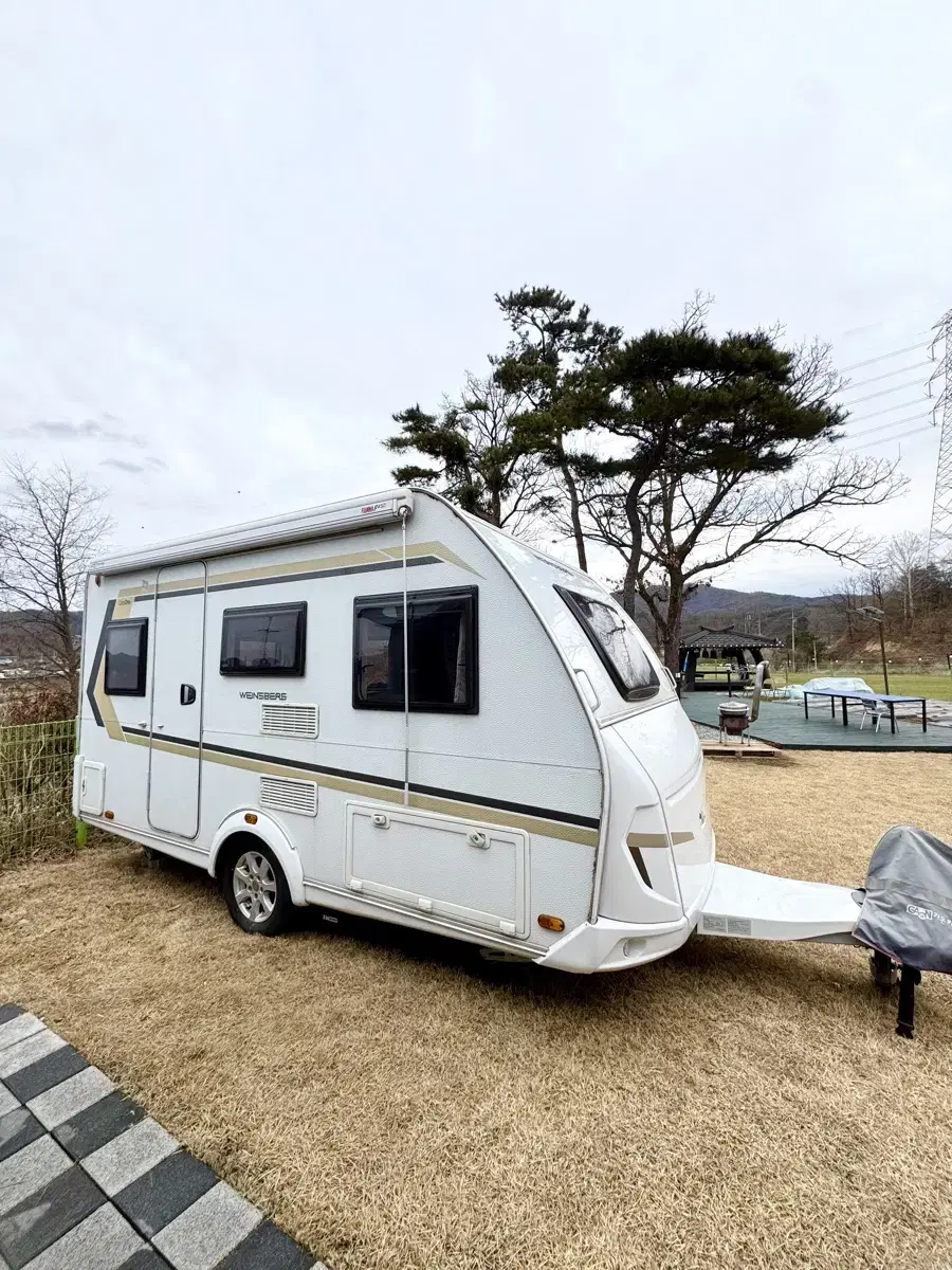 가온카라반 / WEINSBERG CARAONE 390 QD